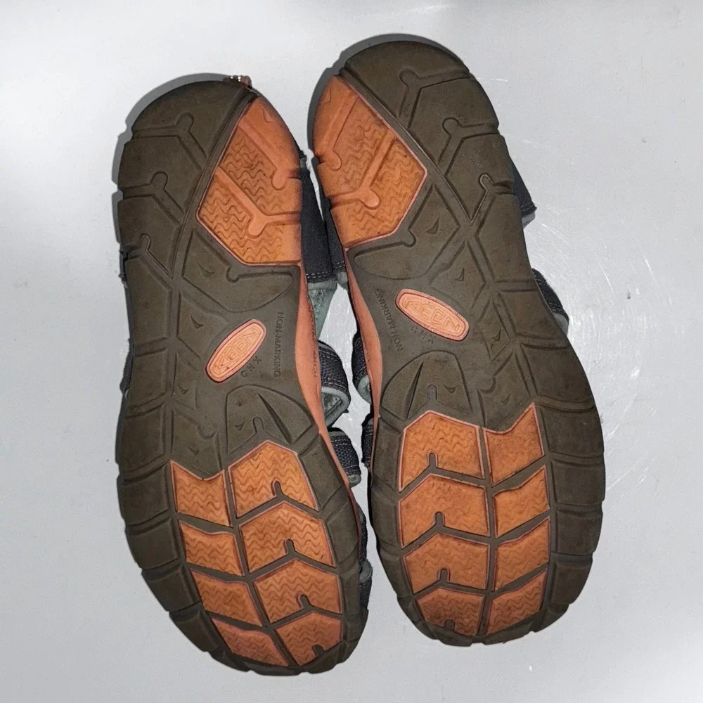 KEEN Unisex Kid Seacamp 2 CNX Closed Toe Water Sandals Flint Stone Ocean Wave 7‎